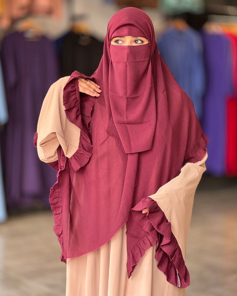 طقم "السكينة" الثلاثي (عباية+فولار+نقاب)