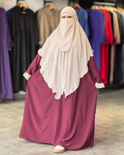طقم "السكينة" الثلاثي (عباية+فولار+نقاب)